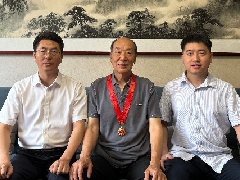 光荣在党50年 初心如磐薪火传